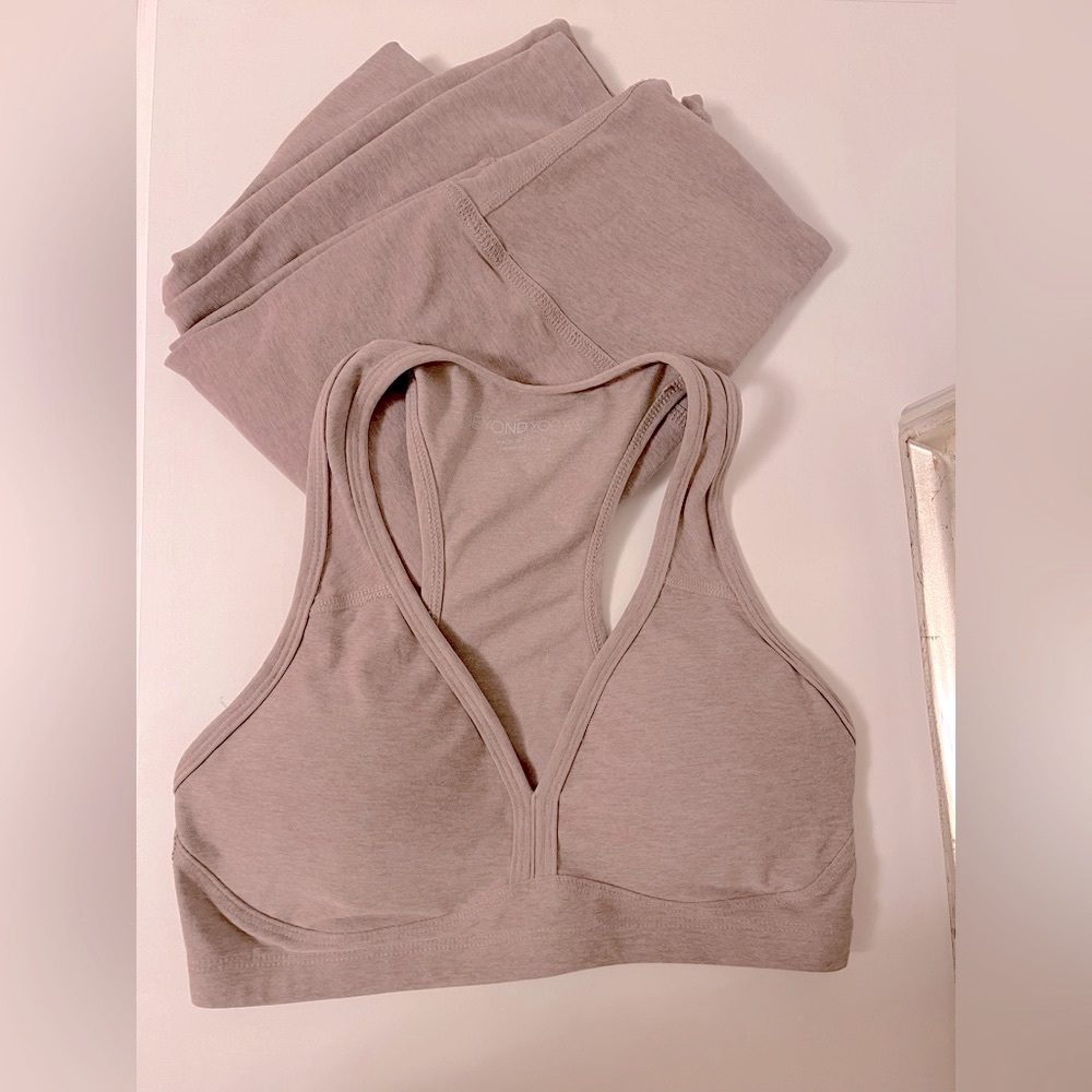 SET - Beyond Yoga Spacedye Lift Your Spirits Bra and Leggings - rose chai small